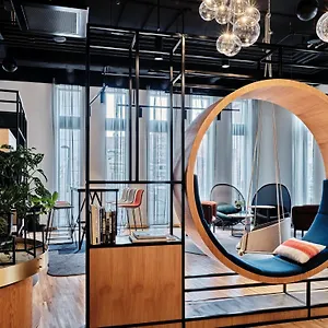 - Centre By Ihg Отель